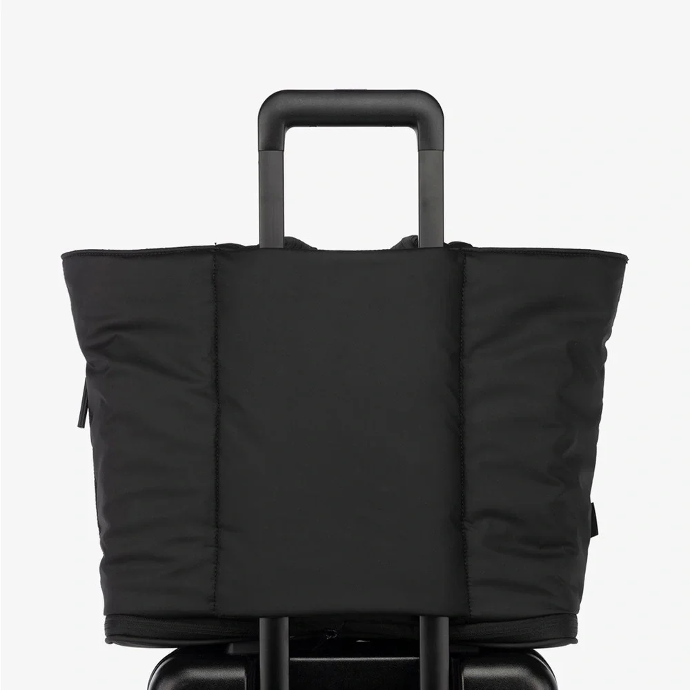 Calpak Luka expandable laptop Tote in matte black - Picture 2 of 5